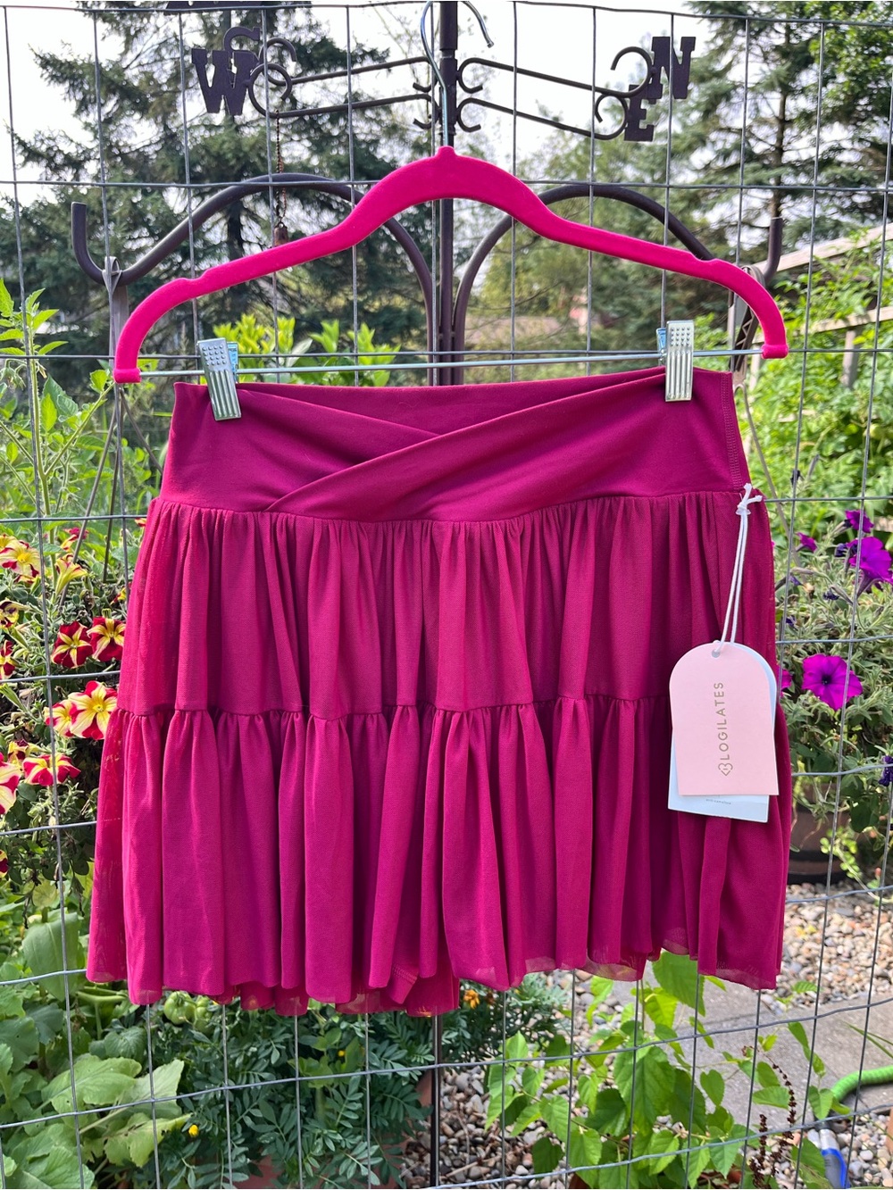 NWT Blogilates x Target Ballerina Skort Tiered Mesh Skirt Burgundy Large